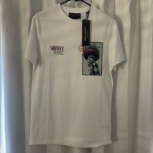 White Graphic T-Shirt nwt